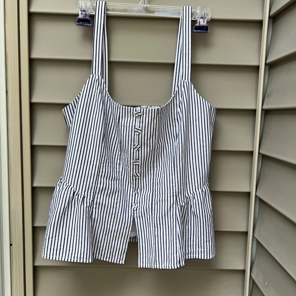 Striped Peplum Camisole, Smocked Back L adjustable straps peasant
Coastal chic
